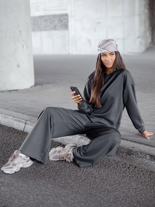 Trening cu fermoar pentru femei din două piese Unt Grafit Bolf 821111